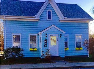 126 King St, Warwick, RI 02886