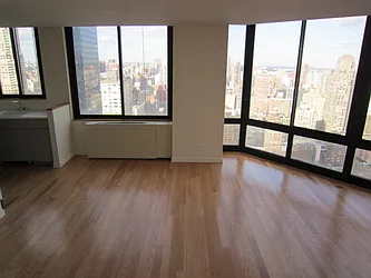 Rented by Sumitomo Real Estate Sales