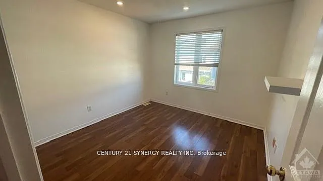 13 Barnstone Dr — Photo 10