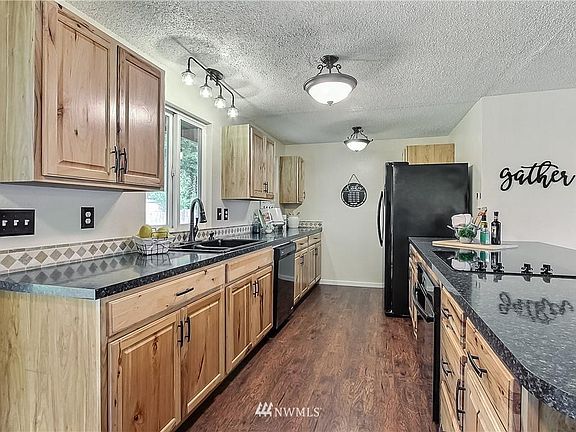 4th image of 7604 50th Ave SE