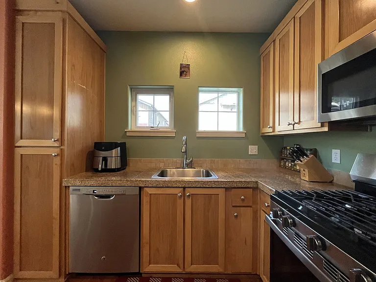 22858 SW Forest Creek Dr #203 — Photo 8