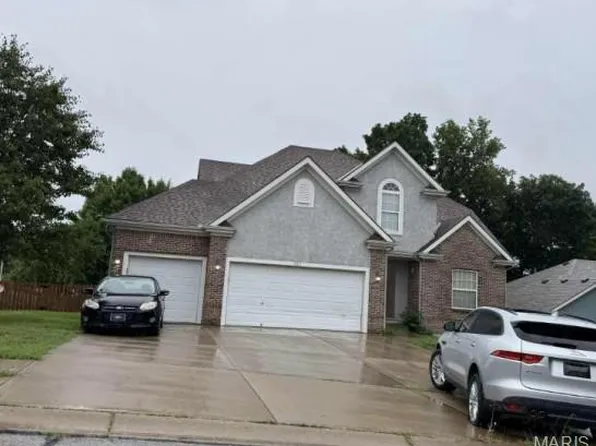 1802 NE 79th Ct, Gladstone, MO 64118