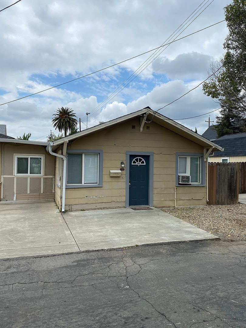 709 School St, Suisun City, CA 94585 Zillow