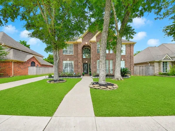 1123 Glendale Dr, Sugar Land, TX 77479
