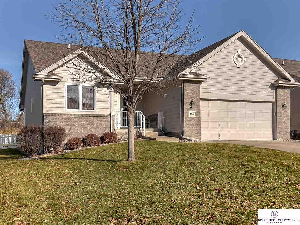 1st image of 10522 Brentwood Dr