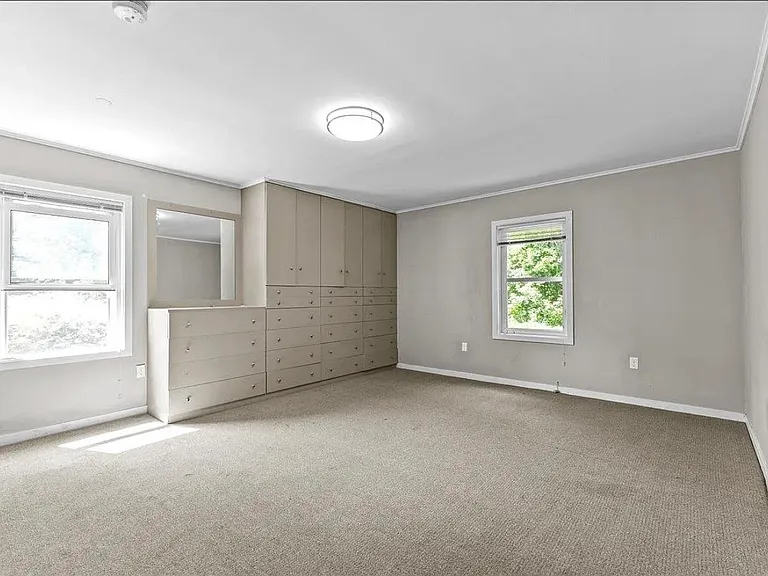 50 Fletcher Pl — Photo 13