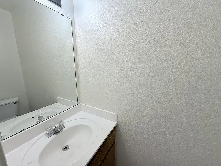 1210 Industrial Blvd #A — Photo 12