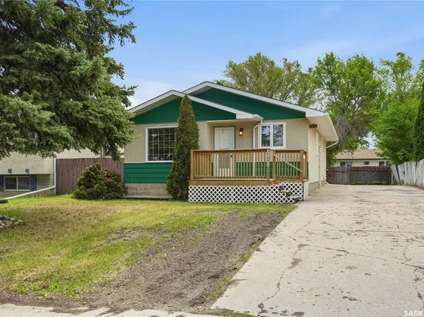 5929 McKinley AVENUE, Regina, SK S4T 6P5