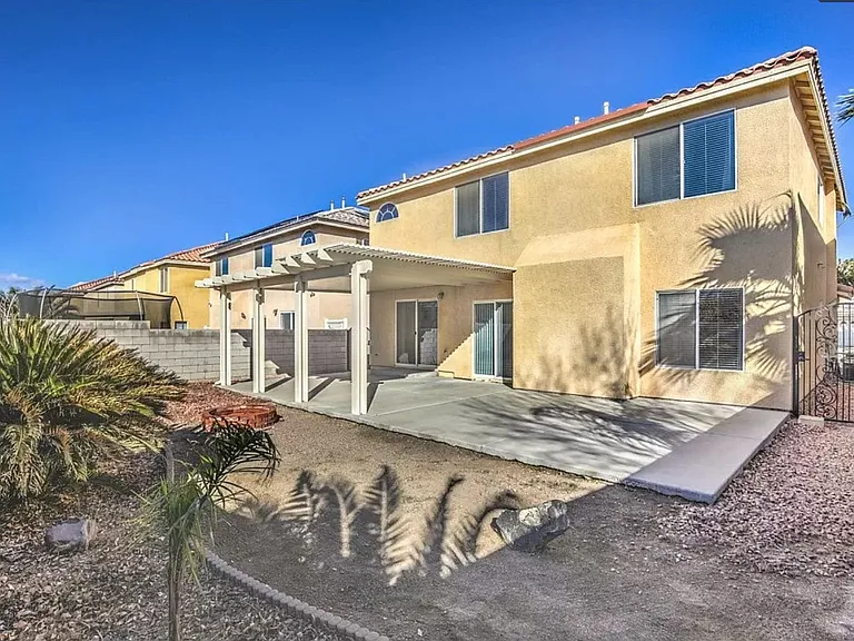 10595 Salmon Leap St — Photo 55