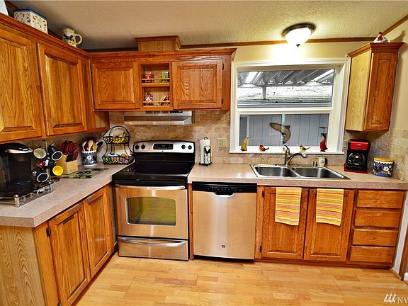3rd image of 622 181st Street Ct E #20