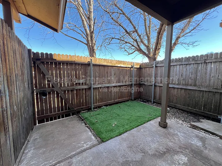 14407 N Pennsylvania Ave #12B — Photo 7