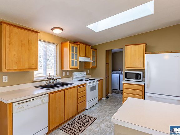 4th image of 3413 Mill Creek Ct
