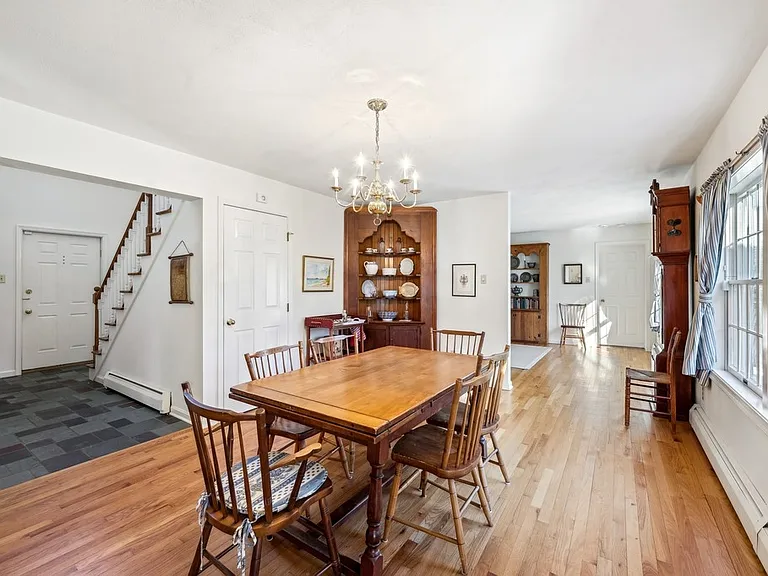 195 Ocean Rd — Photo 10