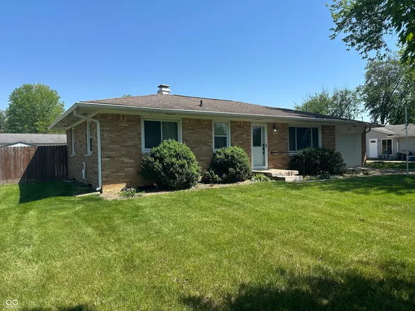 525 Sunset Blvd, Greenwood, IN 46142