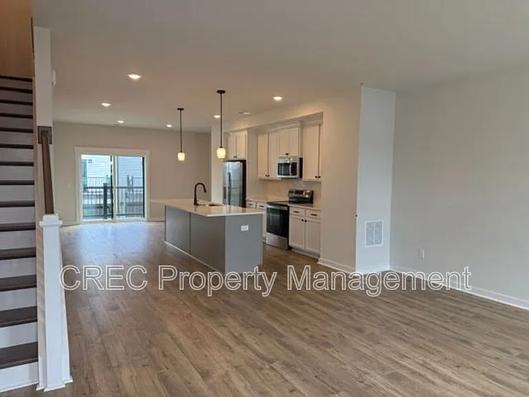 596 Scholar Way — Photo 9