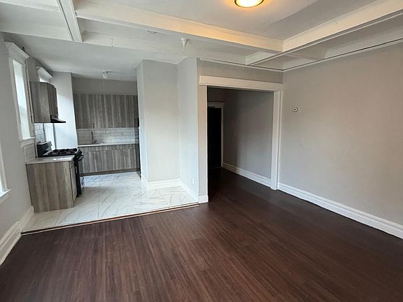 2nd image of 191 Roseville Ave #3