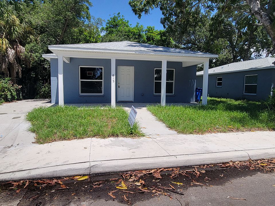 1st image of 815 3rd St E