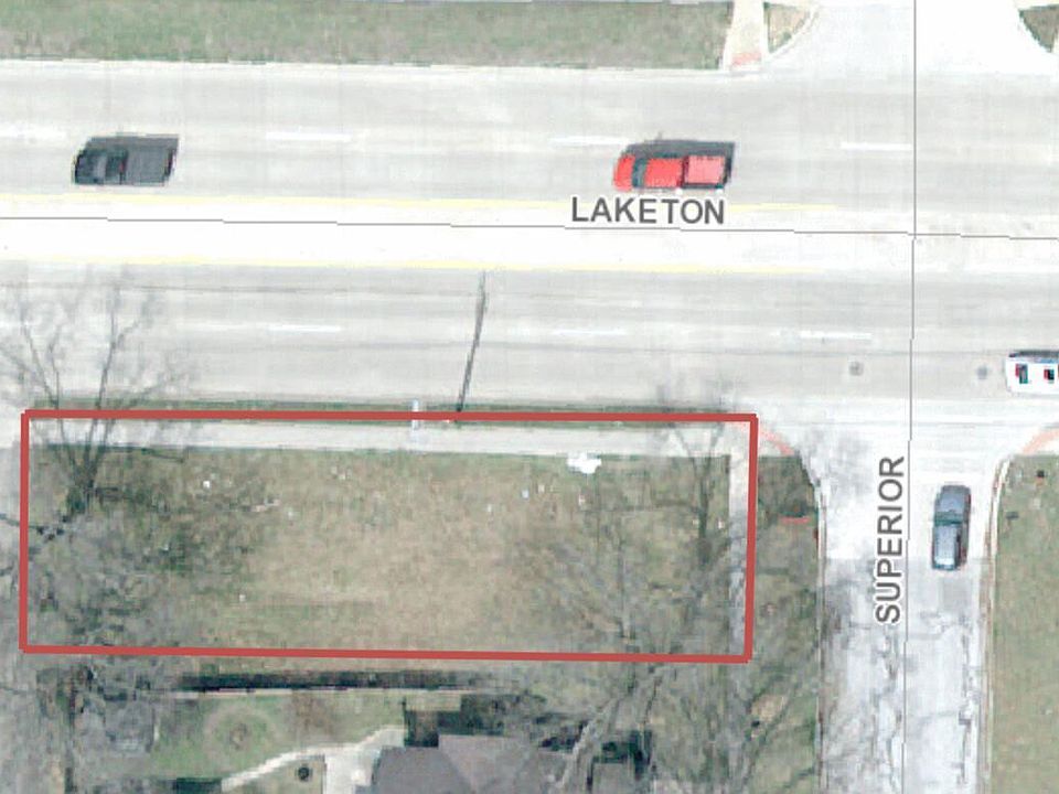 2nd image of 1805 Superior St