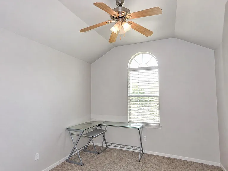 16810 Deck Ct — Photo 22