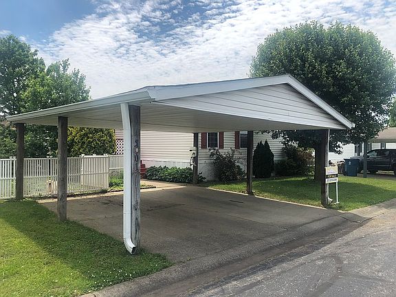 4th image of 5001 Apple Spruce Dr