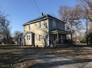 422 S Marion St, Carbondale, IL 62901