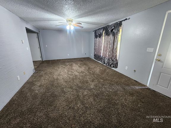 4th image of 603 C Ave
