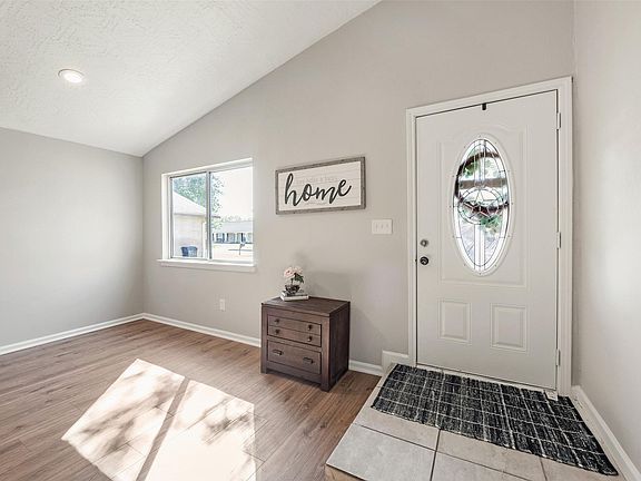 4th image of 16907 Hibiscus Ln