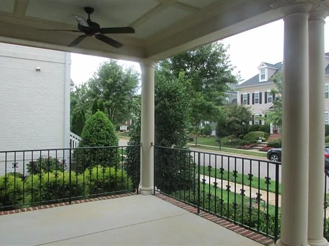1305 Palace Garden Way — Photo 2