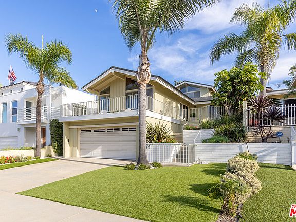 2nd image of 7924 W 80th St