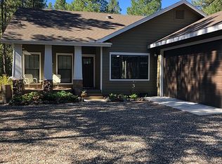 725 E Meadow View Rd, Munds Park, AZ 86017