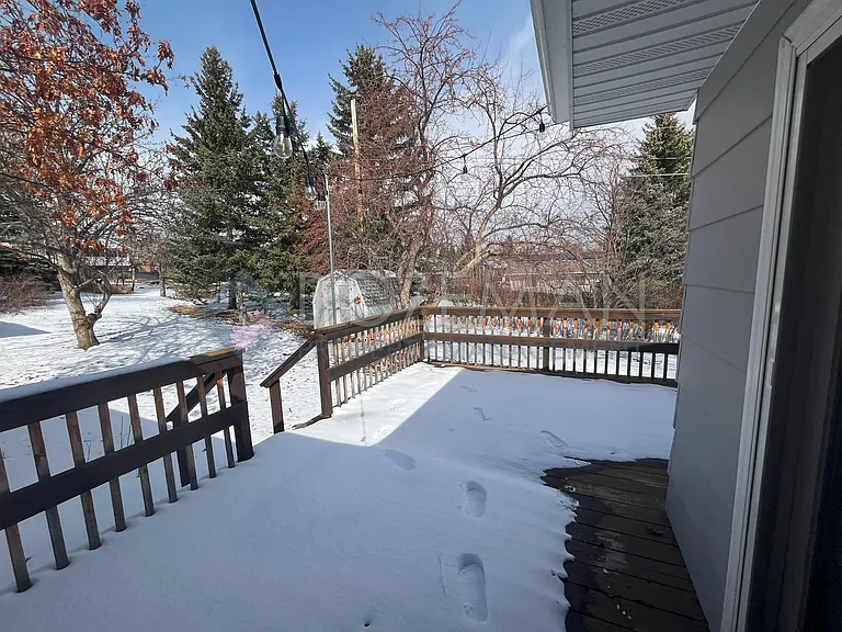 1109 N Cedarview Dr — Photo 26