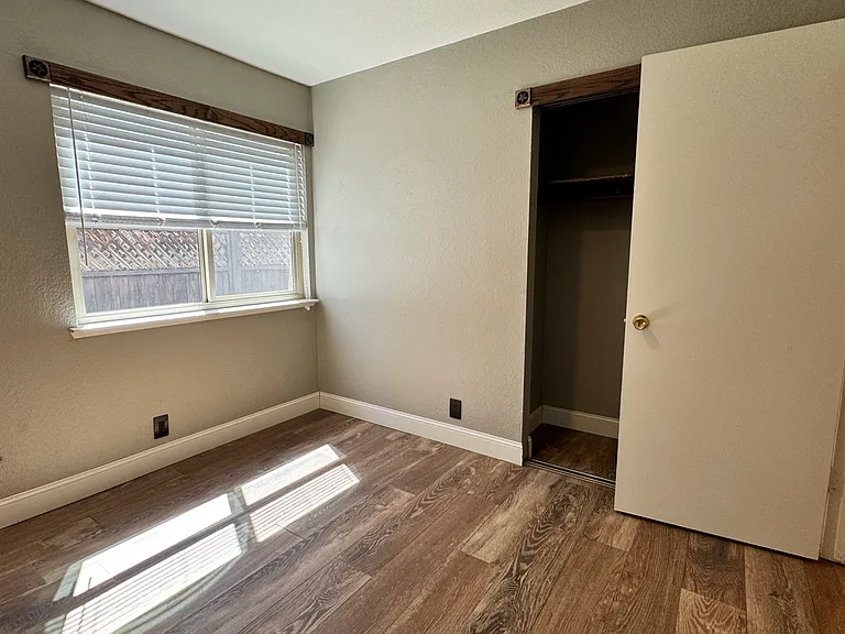 7423 Fireweed Cir — Photo 15