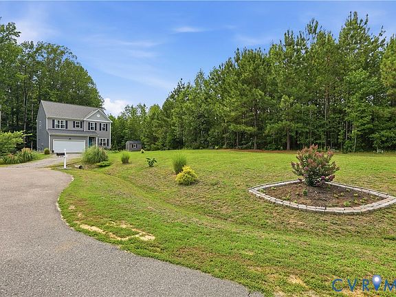 3rd image of 8500 Sparks Ct