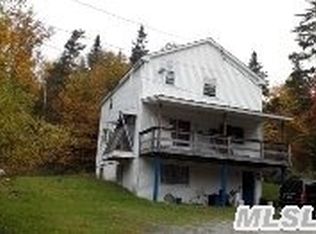 26 Country Club Rd, West Dover, VT 05356