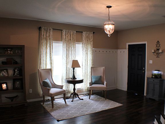 5th image of 2068 Briar Grove Dr