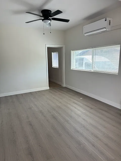 2 bed, 836 sqft, $2,695 — Photo 3