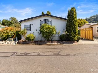 15400 SE 155th Pl UNIT 27, Renton, WA 98058