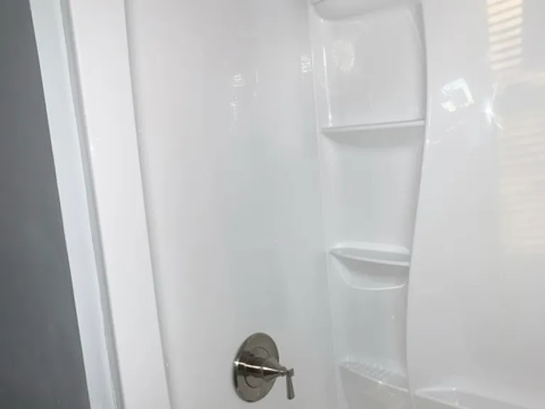 New tub, backsplash and bathtub fixtures