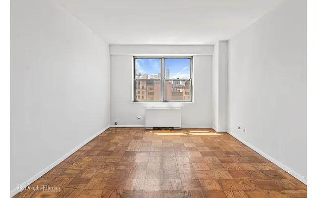 Sold by Douglas Elliman | media 10