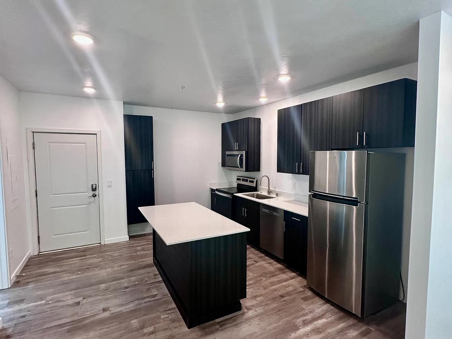 1 bed, 625 sqft, $1,245 — Photo 3