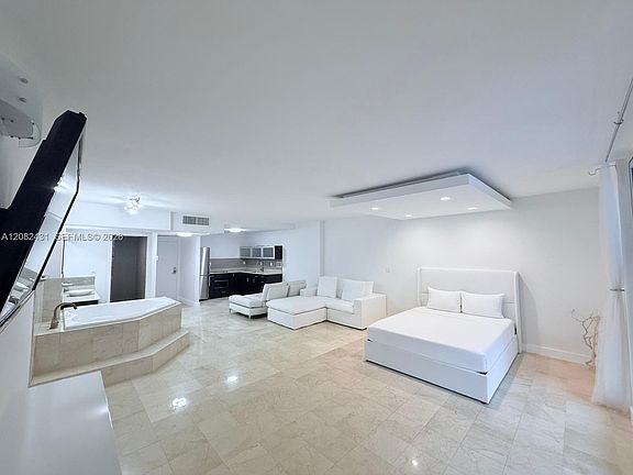 2nd image of 2301 Collins Ave APT 621