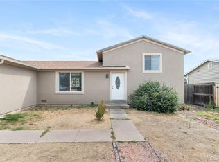 15620 E Hamilton Pl, Aurora, CO 80013