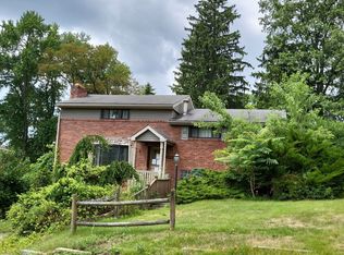 1208 Harvest Dr, Monroeville, PA 15146