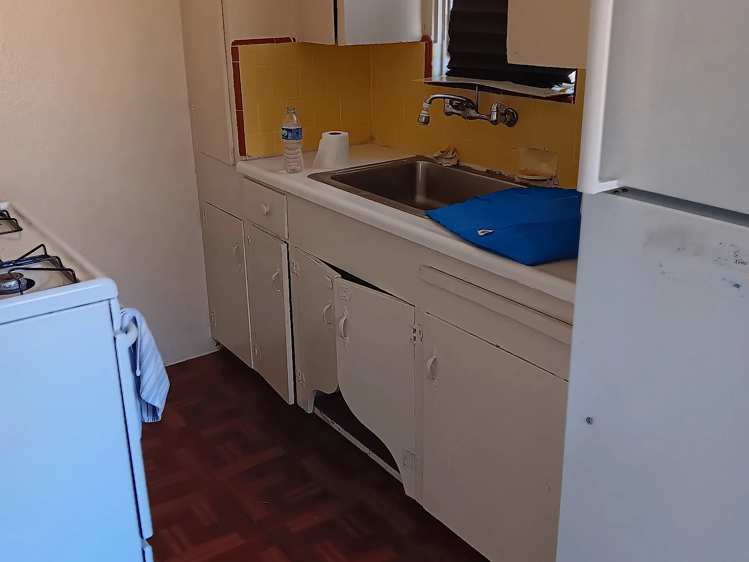 1 bed, 450 sqft, $2,300 — Photo 3