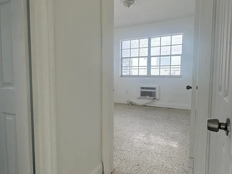 735 83rd St #3 — Photo 8