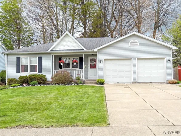 253 Towers Blvd, Cheektowaga, NY 14227