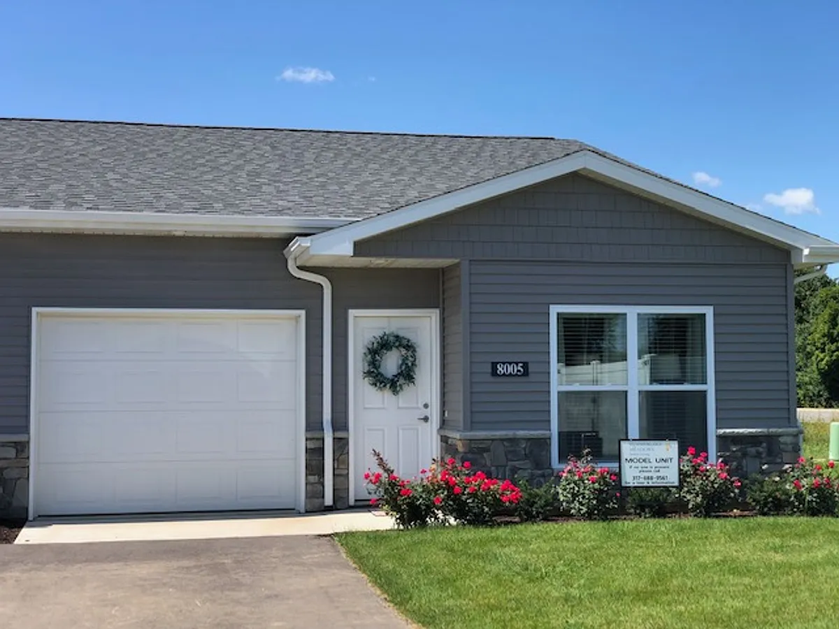 Building Photo - Summerlake Meadows