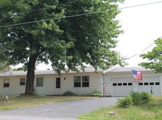 752 Erie Street Rd, Macedon, NY 14502