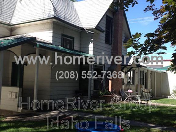 2nd image of 160 Pine St APT 1