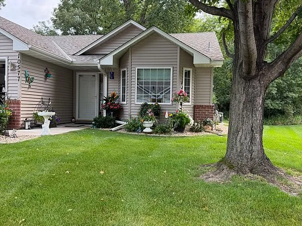 10577 Sycamore St NW, Coon Rapids, MN 55433